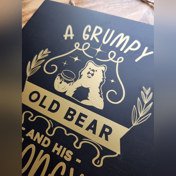 Grumpy Old Bear Hang Sign - Picture 3 of 3
